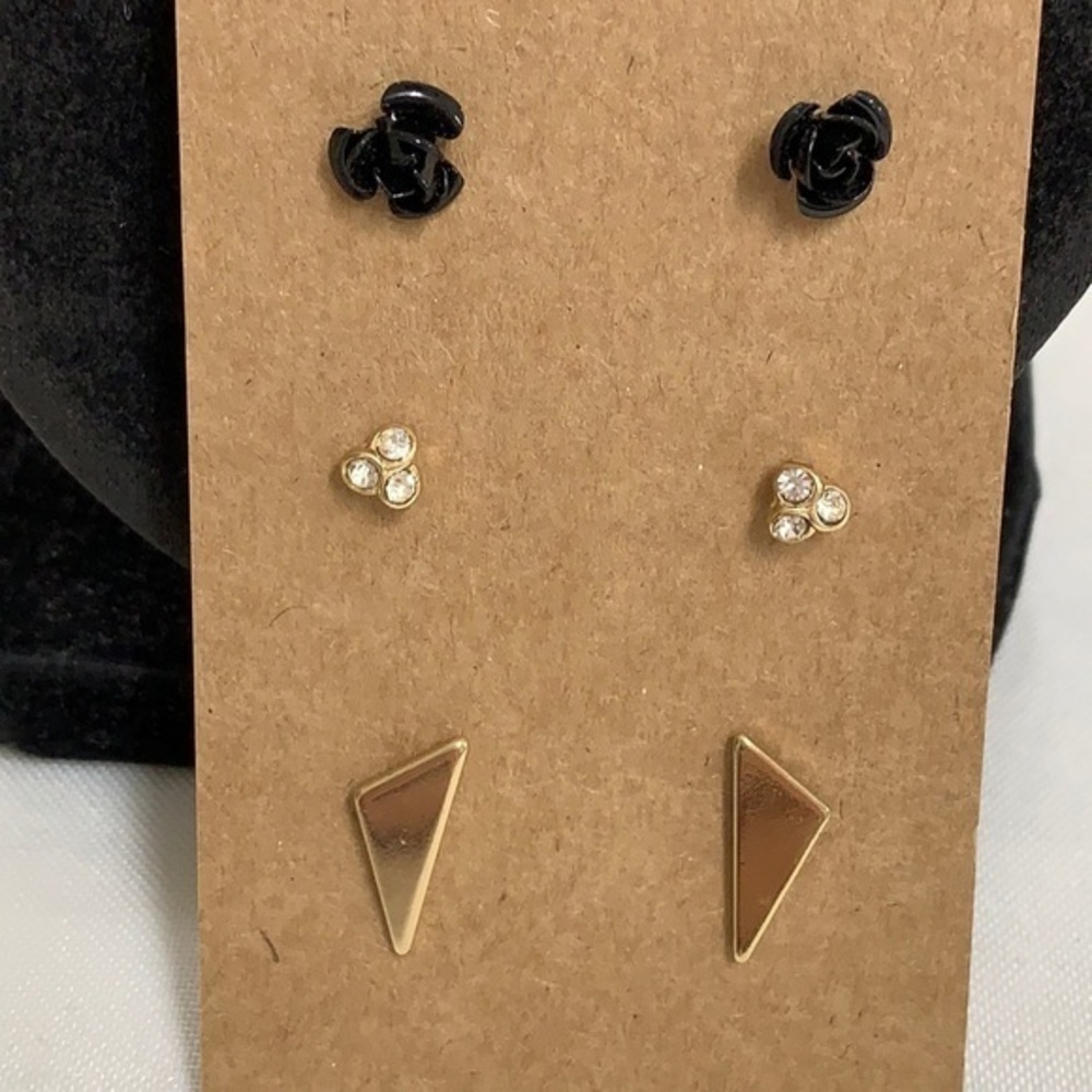 💐5/25 3 pair small delicate stud rose crystal